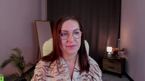 Snapshot of kriss_tean chatting on 02.24.26 Kris online show from 02.24.26