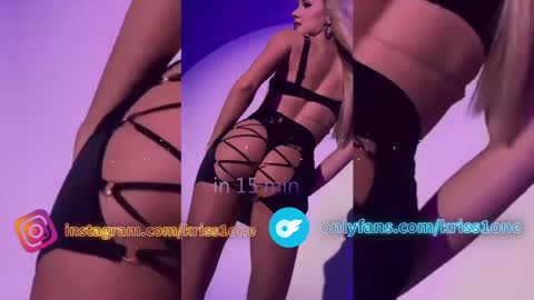 Snapshot of krissone chatting on 01.22.25 Kristina online show from 01.22.25