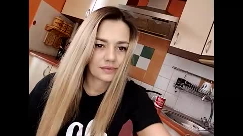 KrissSexi online show from 12.08.24