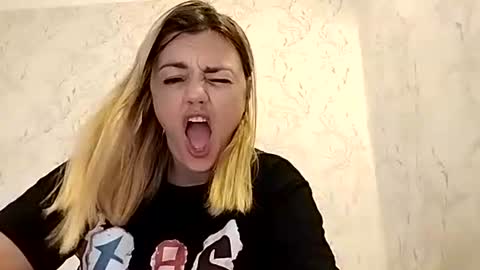 KrissSexi online show from 09.27.25