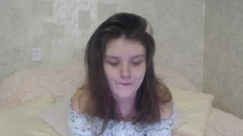 Snapshot of krissvoss chatting on 11.22.25 krissvoss online show from 11.22.25