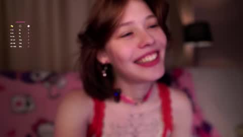 Snapshot of krissyhei chatting on 10.11.25 Sarah online show from 10.11.25