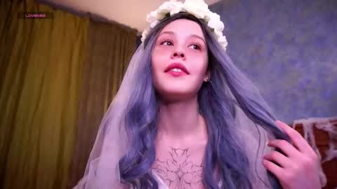 Snapshot of krissyhei chatting on 10.30.25 Sarah online show from 10.30.25