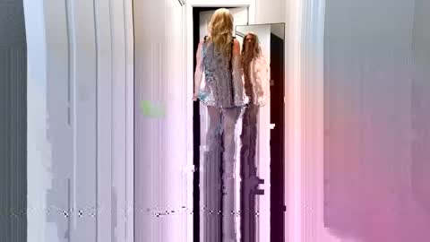 Kristal Mountain online show from 10.21.25