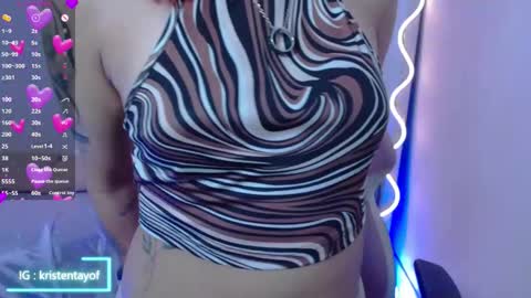 Snapshot of kristen_tay chatting on 10.15.25 kristen_tay online show from 10.15.25