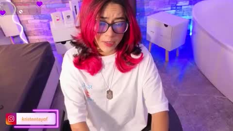 kristen_tay online show from 01.11.26