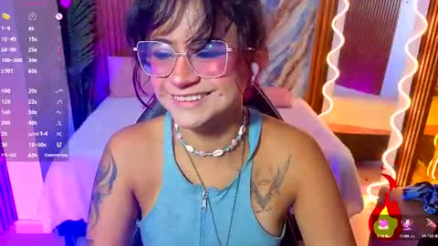 Snapshot of kristen_tay chatting on 07.17.26 kristen_tay online show from 07.17.26