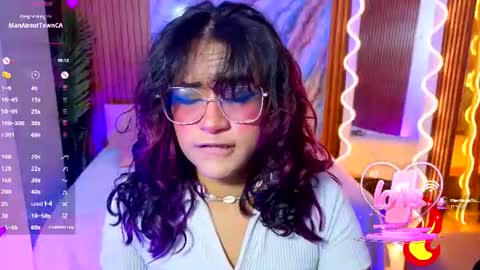 Snapshot of kristen_tay chatting on 07.19.26 kristen_tay online show from 07.19.26