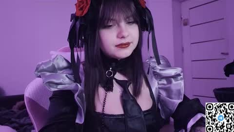 Christie online show from 11.19.25