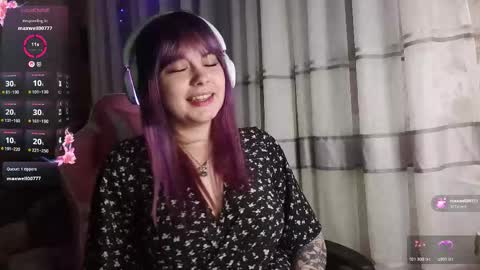 Snapshot of kristibloomm chatting on 02.26.26 hristie online show from 02.26.26