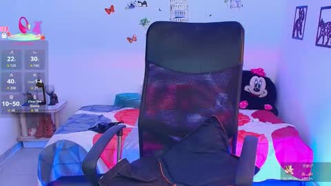 Snapshot of kristin___ chatting on 02.25.26 Kristin online show from 02.25.26