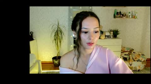 Snapshot of kristina0001 chatting on 10.11.25 Kristina online show from 10.11.25