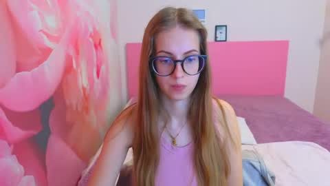 Kristina Adel online show from 04.22.26