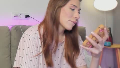 Snapshot of kristina_angel1 chatting on 10.13.25 polya online show from 10.13.25