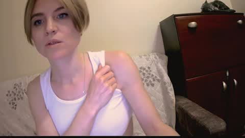 Snapshot of kristina_vagner chatting on 01.28.25 kristina_vagner online show from 01.28.25
