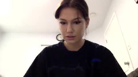 Snapshot of kristinafae chatting on 10.23.25 kristinafae online show from 10.23.25