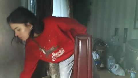 Snapshot of kristinalamour96 chatting on 10.15.25 kristinalamour96 online show from 10.15.25