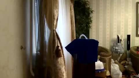 Snapshot of kristinalamour96 chatting on 10.17.25 kristinalamour96 online show from 10.17.25