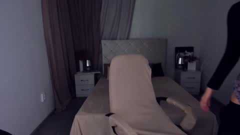 Snapshot of kristinalevis chatting on 12.10.24 Kristina online show from 12.10.24