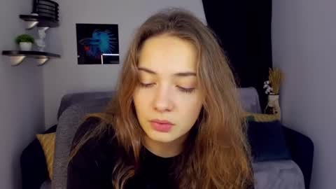 Snapshot of kristinalevis chatting on 12.22.24 Kristina online show from 12.22.24