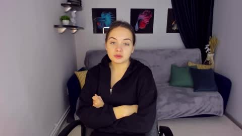 Snapshot of kristinalevis chatting on 12.24.24 Kristina online show from 12.24.24