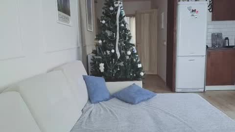 Kristi online show from 12.15.25