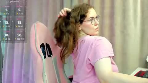 Snapshot of kristy_na_ chatting on 07.19.26 Kristina online show from 07.19.26