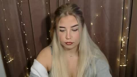 KristyFlowers online show from 12.02.24