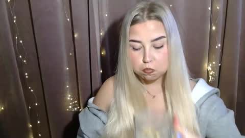 KristyFlowers online show from 12.02.24