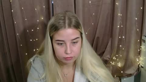KristyFlowers online show from 12.06.24