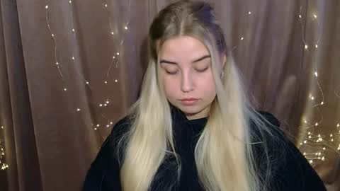 KristyFlowers online show from 12.14.24