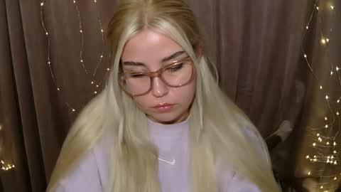 KristyFlowers online show from 12.19.24