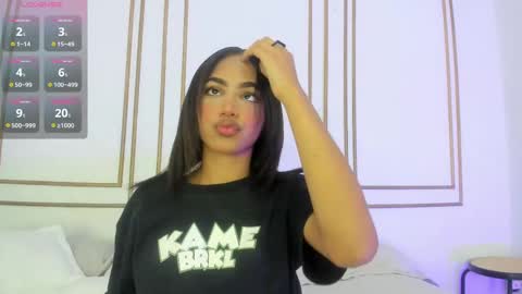 Cristina online show from 02.16.25