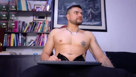 Kroy Wood online show from 01.23.25