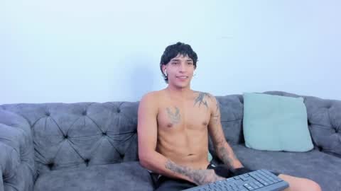 Kroy Wave  Muscle Tattoos Latino online show from 05.14.26