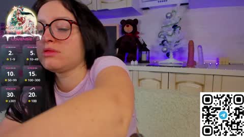 Snapshot of kruela_eva chatting on 12.30.24 Kruela GTM3Tue Wed Thu Fri Sun 0400 am-1030pm online show from 12.30.24