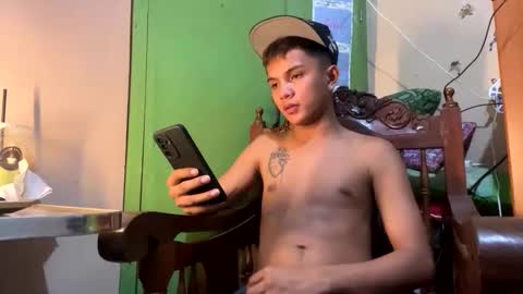 Snapshot of krunoxx chatting on 02.11.26 clarence online show from 02.11.26