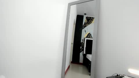 krykz_ online show from 12.04.25