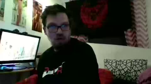 Snapshot of kryptoni18435 chatting on 03.10.26 Tommy online show from 03.10.26
