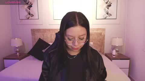 krystal online show from 12.22.24