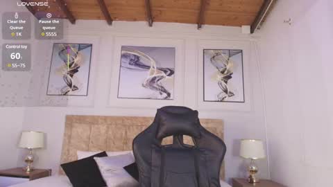 krystal online show from 02.24.25