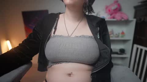 Krystal Syx online show from 02.16.25