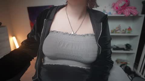 Krystal Syx online show from 03.05.25