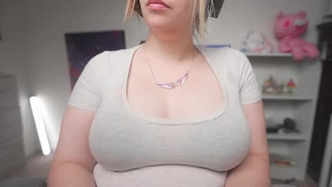 Krystal Syx online show from 10.02.25