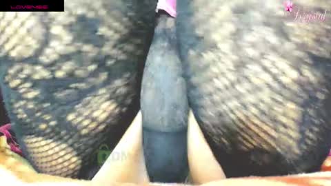 Snapshot of krystarxxx chatting on 10.28.25 kryxtal online show from 10.28.25