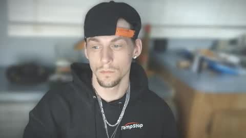 Snapshot of krytiar1992 chatting on 03.29.26 krytiar1992 online show from 03.29.26