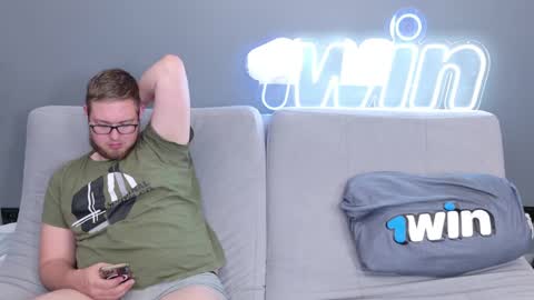 WebcamWhore online show from 12.22.24