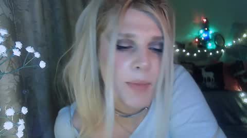 Annika  MTF ts post -op online show from 12.07.24