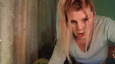 Annika  MTF ts post -op online show from 01.11.25