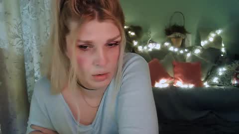 Annika  MTF ts post -op online show from 02.05.25